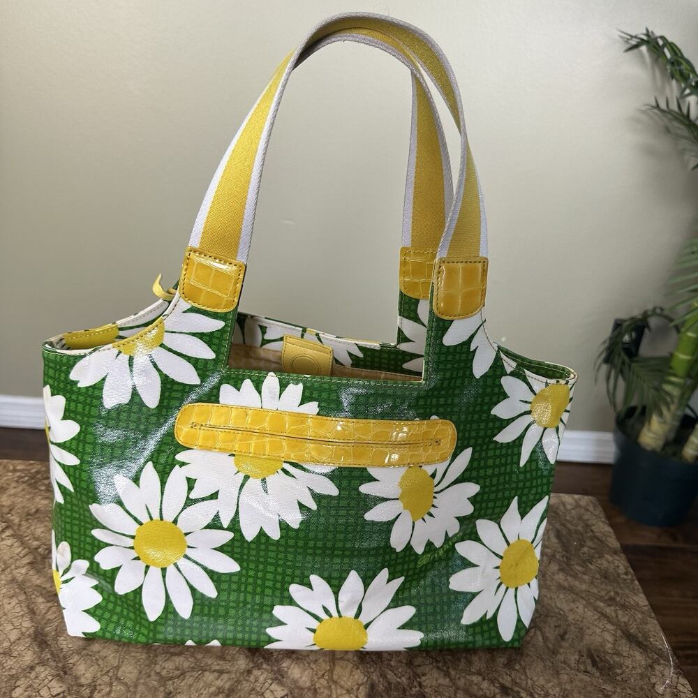 Brighton Vegan Shoulder Stachel duffle 70s Flowers Hippie Dopamine magnet closur - Picture 14 of 16